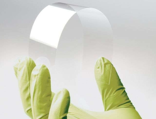 Apple Looking At Flexible Displays