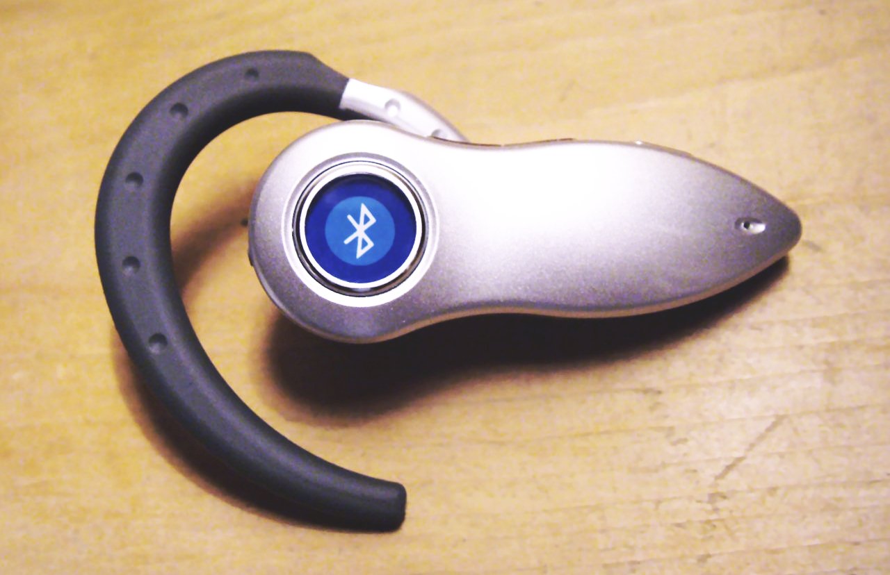 Bluetooth 4.1 Will Allow Headsets To Connect To The Internet Soon