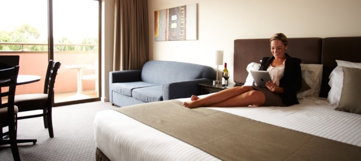 New Browser Extension Gives You Hotel Wi-Fi Speeds