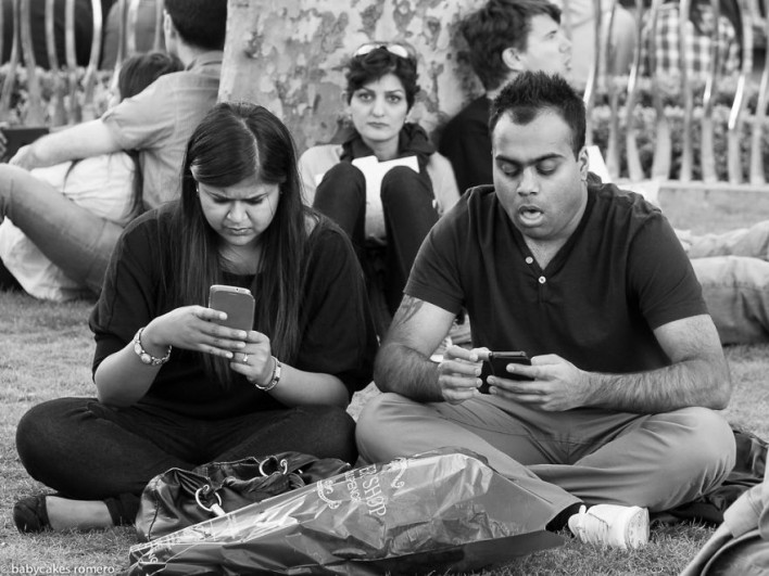 Street Photographer Proves Smartphones are Conversation Killers