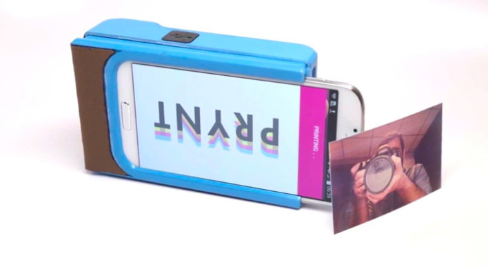 Prynt: Polaroid Printing Smartphone Case
