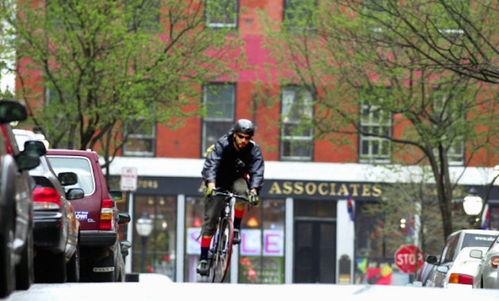 Amazon to Try Out Bicycles for Delivery