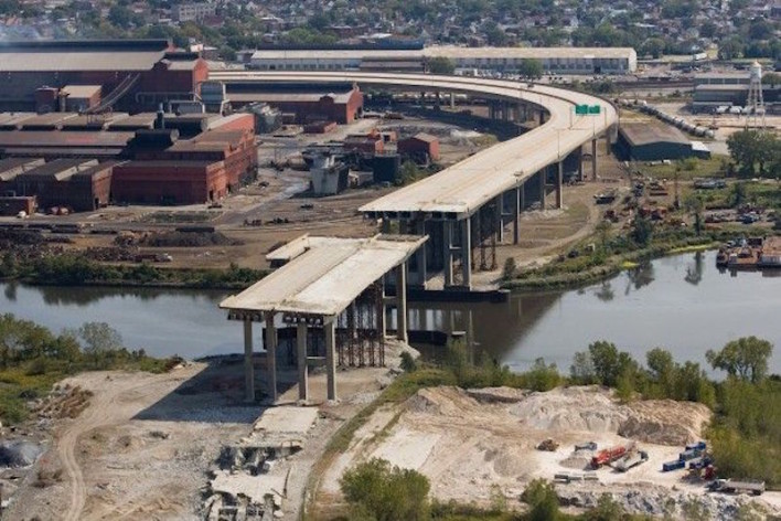 Driver Follows His GPS Off Bridge, Wife Killed