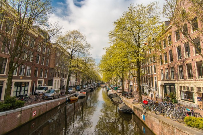 Dutch Court Orders Google To Hand Over Fake Reviewers IP Addresses