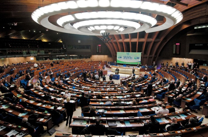 Web Giants Vow To Tackle Hate Speech In Social Media